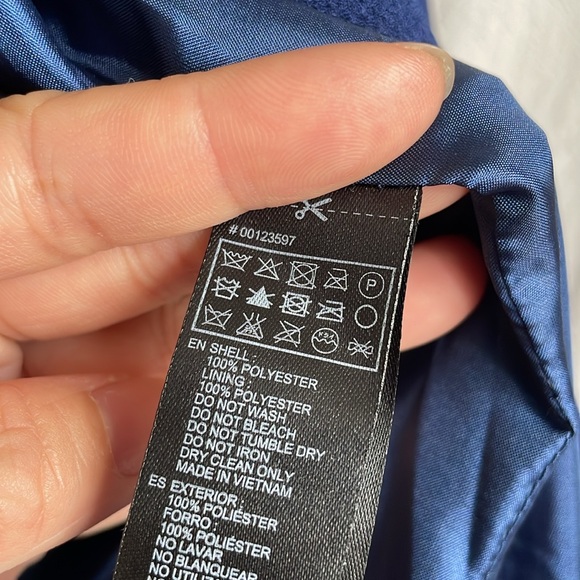 Forever21 Cropped Blazer Navy Blue - Picture 5 of 5